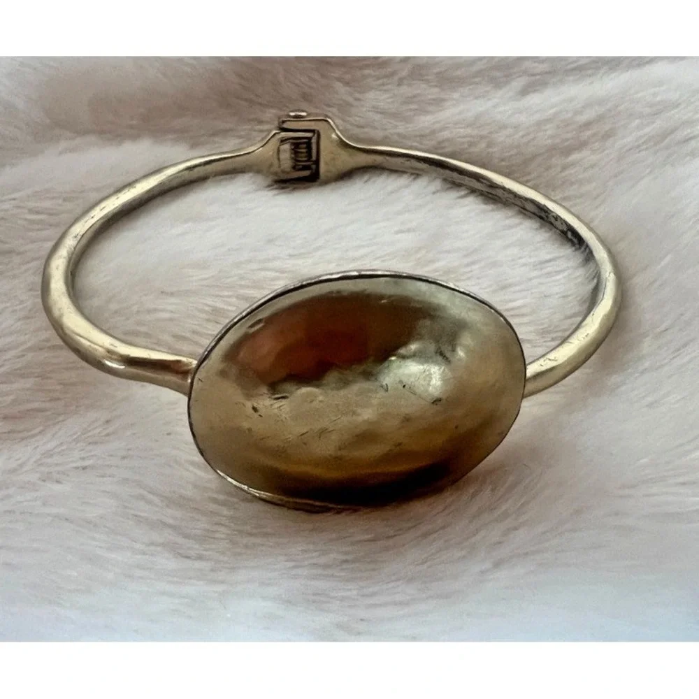 Hammered Gold‎ Tone Hinged Bangle Bracelet Dome Oval Modernist Statement
